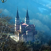 Picos de Europa - Basílica de Covadonga